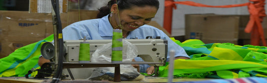 Handgedrehte Cadejos: Produktion in Kolumbien